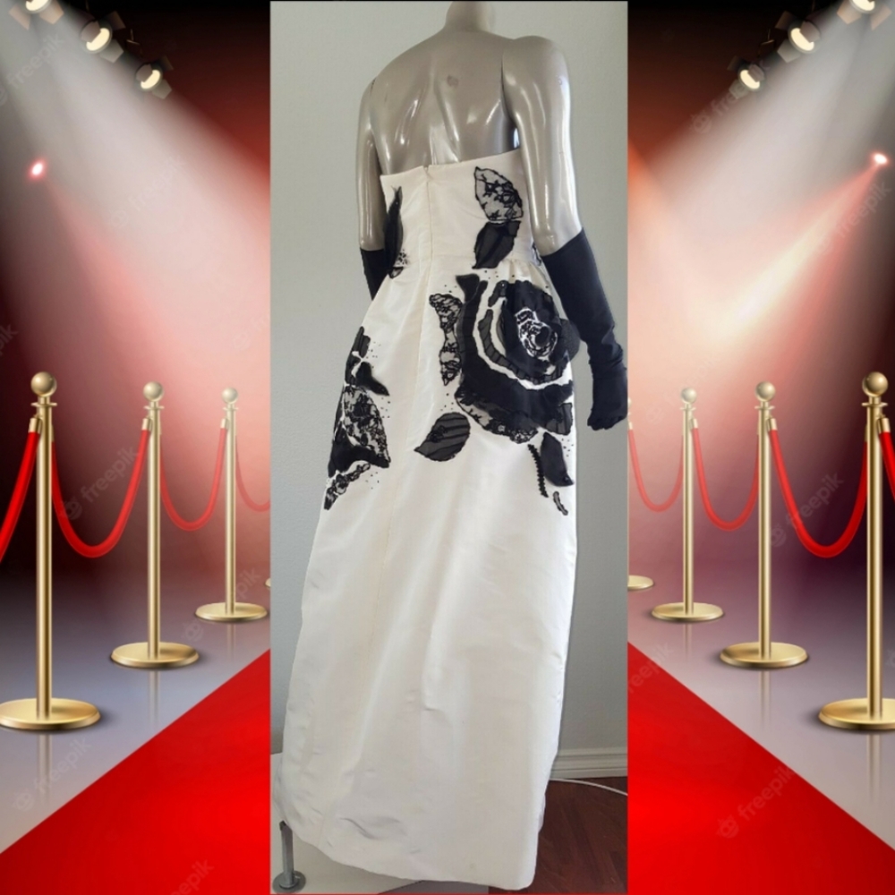 ●*$14,615 OSCAR DE LA RENTA WHITE BLACK BIG FLOWER SILK RUNWAY GOWN US 6 - Picture 8 of 12